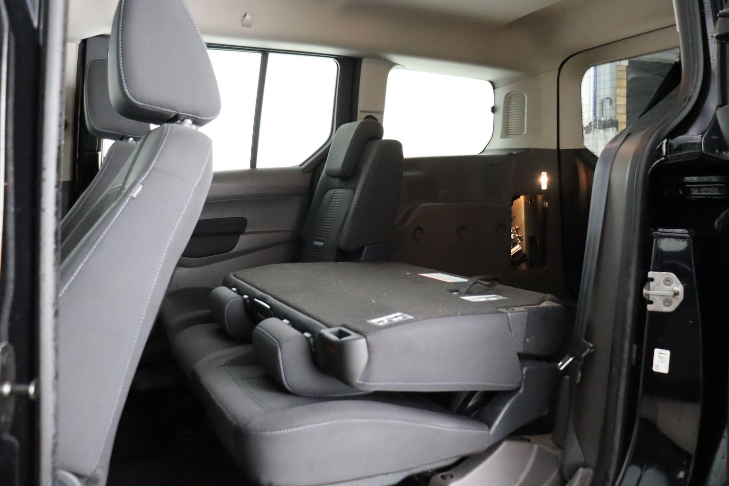 Used Ford Grand Tourneo Connect 2022 for sale - 77892610: Photo 12