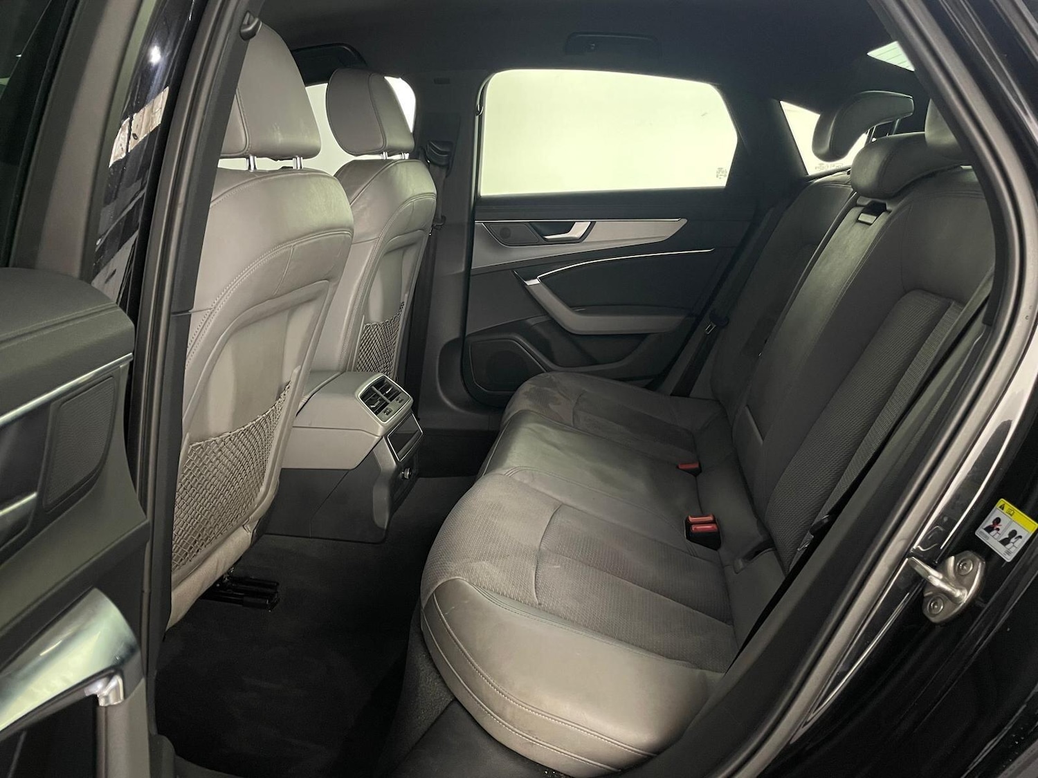 Used Audi A6 Saloon 2019 for sale - 76349705: Photo 13