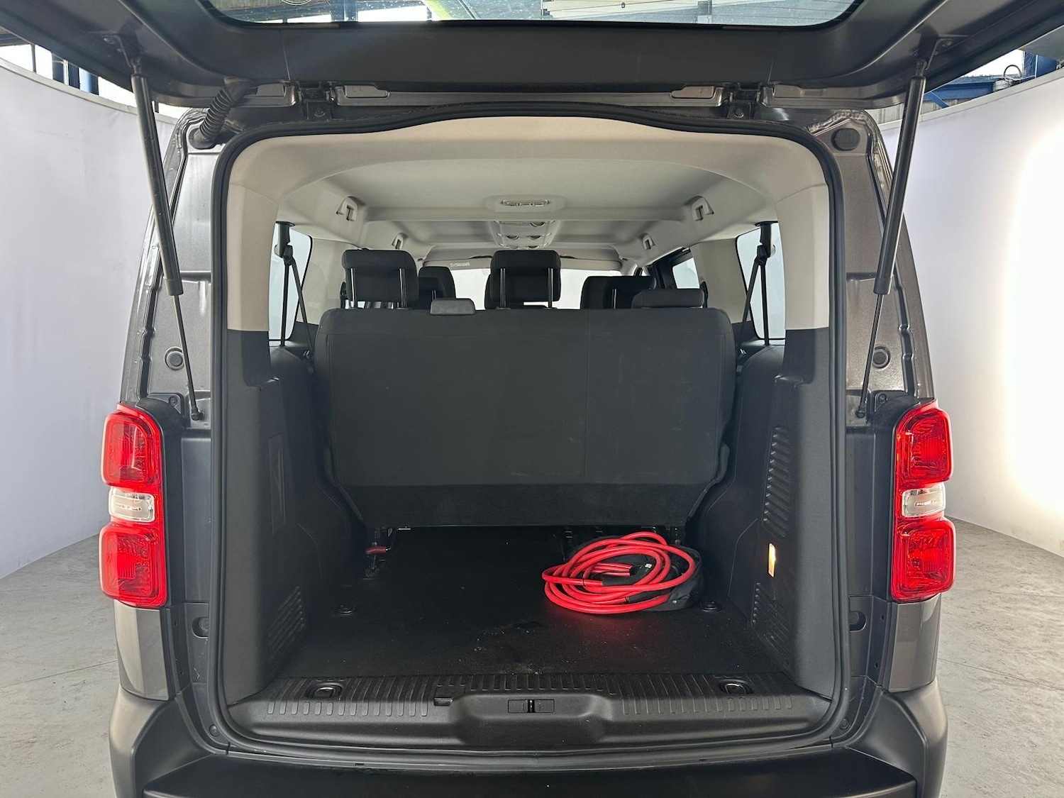 Vehicle 33