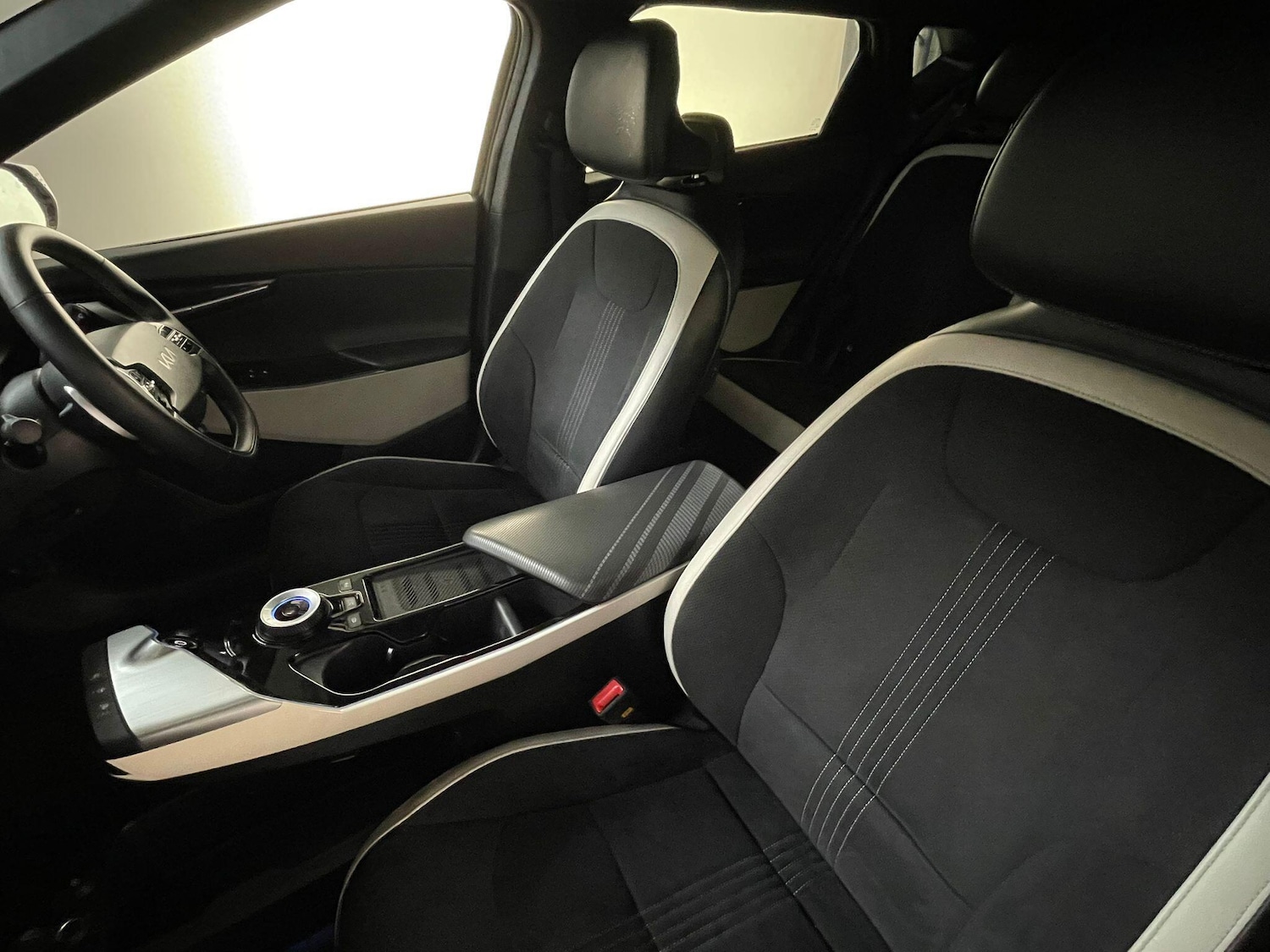 Used Kia EV6 2023 for sale - 75991076: Photo 14