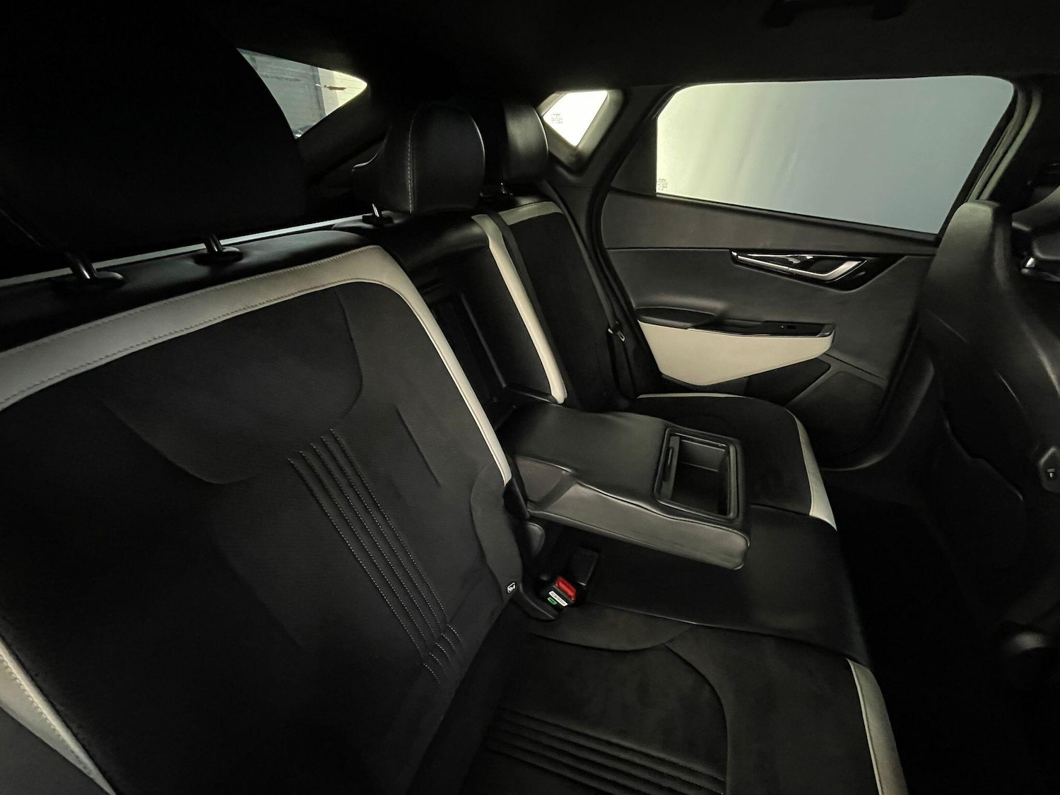 Used Kia EV6 2023 for sale - 75991076: Photo 18