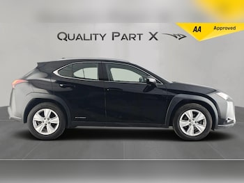 Used Lexus UX 2020 for sale - 76399159: Photo