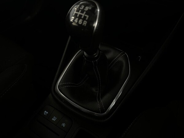 Used Ford Fiesta 2023 for sale - 75657736: Photo 12