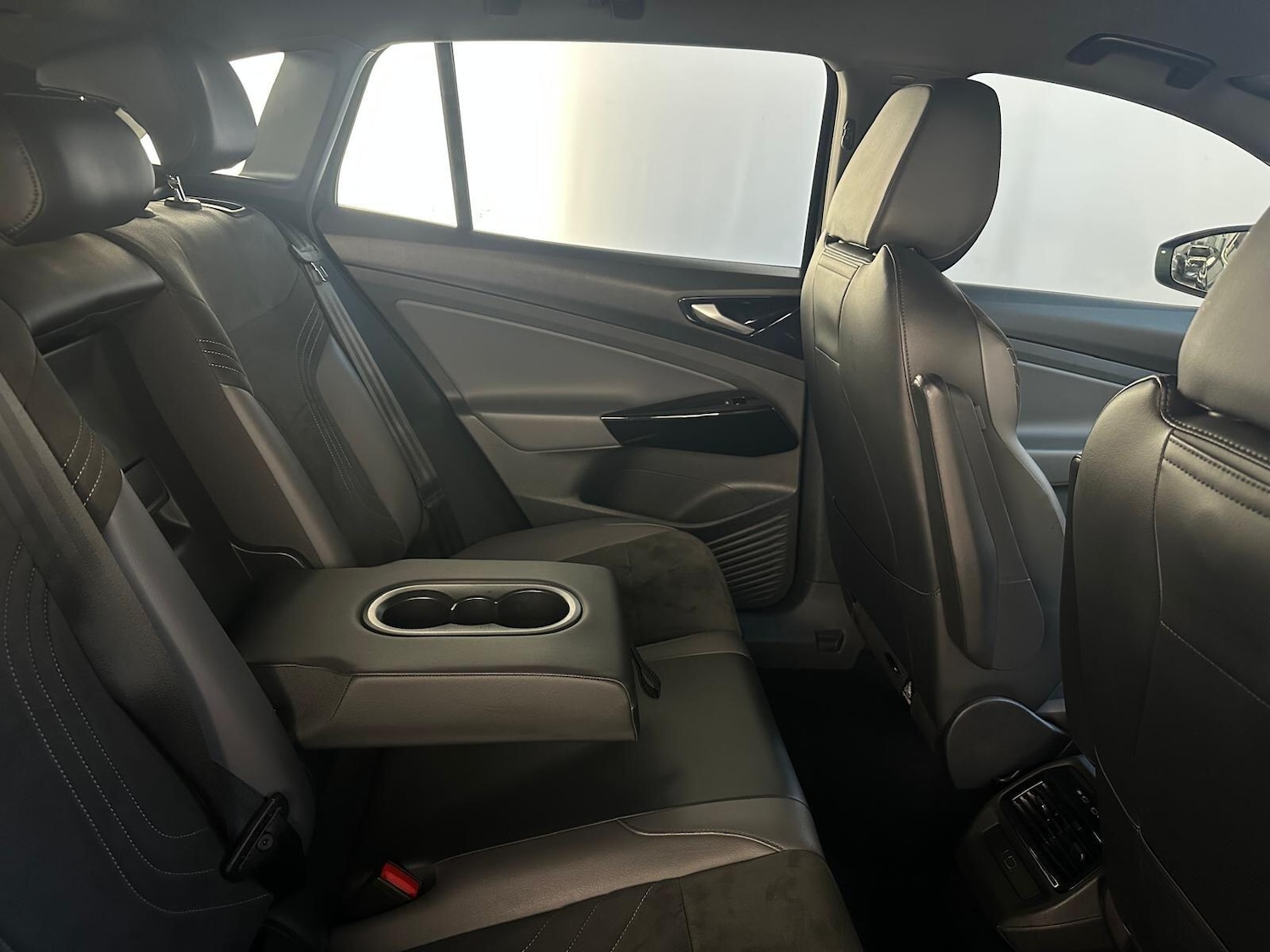 Used Volkswagen ID4 2021 for sale - 76121542: Photo 18