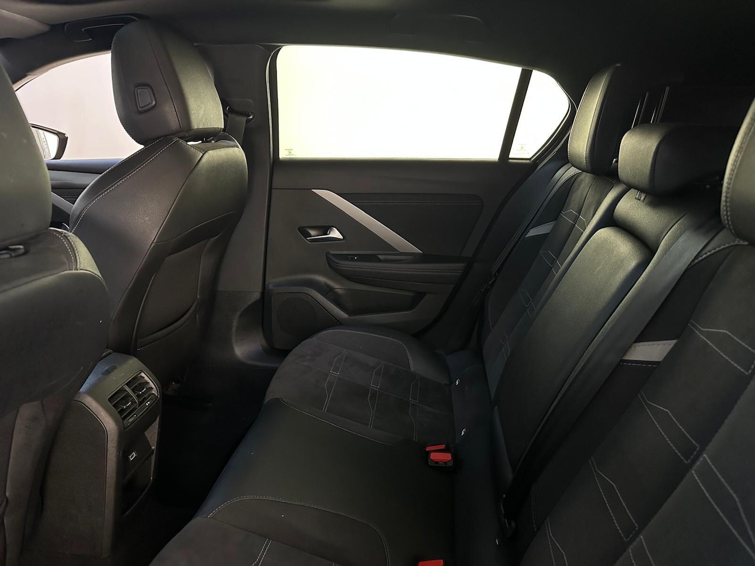 Used Vauxhall Astra 2023 for sale - 76109410: Photo 14