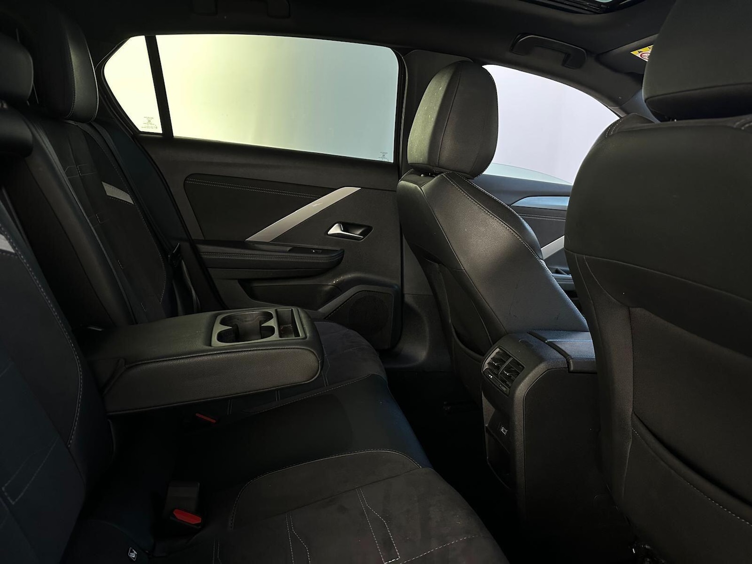 Used Vauxhall Astra 2023 for sale - 76109410: Photo 16