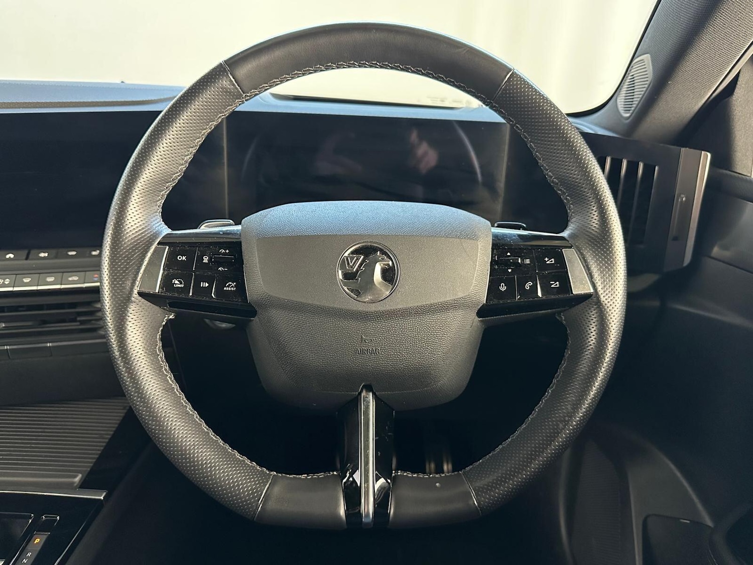 Used Vauxhall Astra 2023 for sale - 76109410: Photo 6