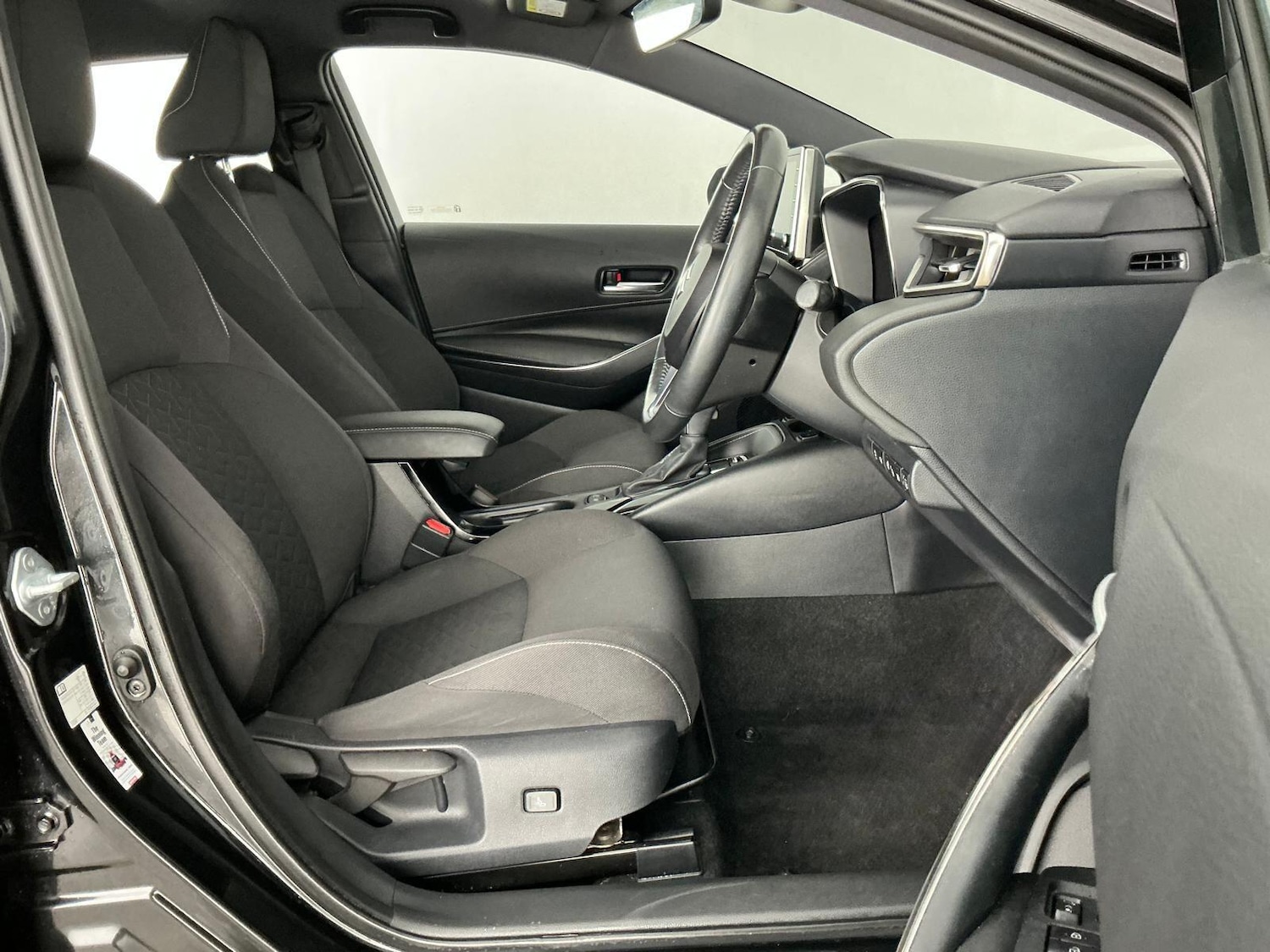 Used Suzuki Swace 2022 for sale - 76562181: Photo 12