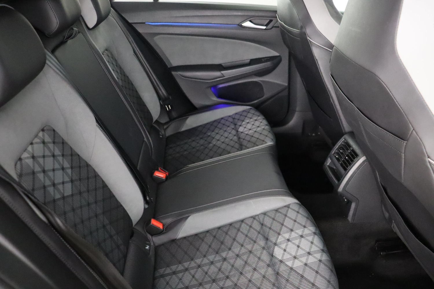 Used Volkswagen Golf 2023 for sale - 77993204: Photo 12