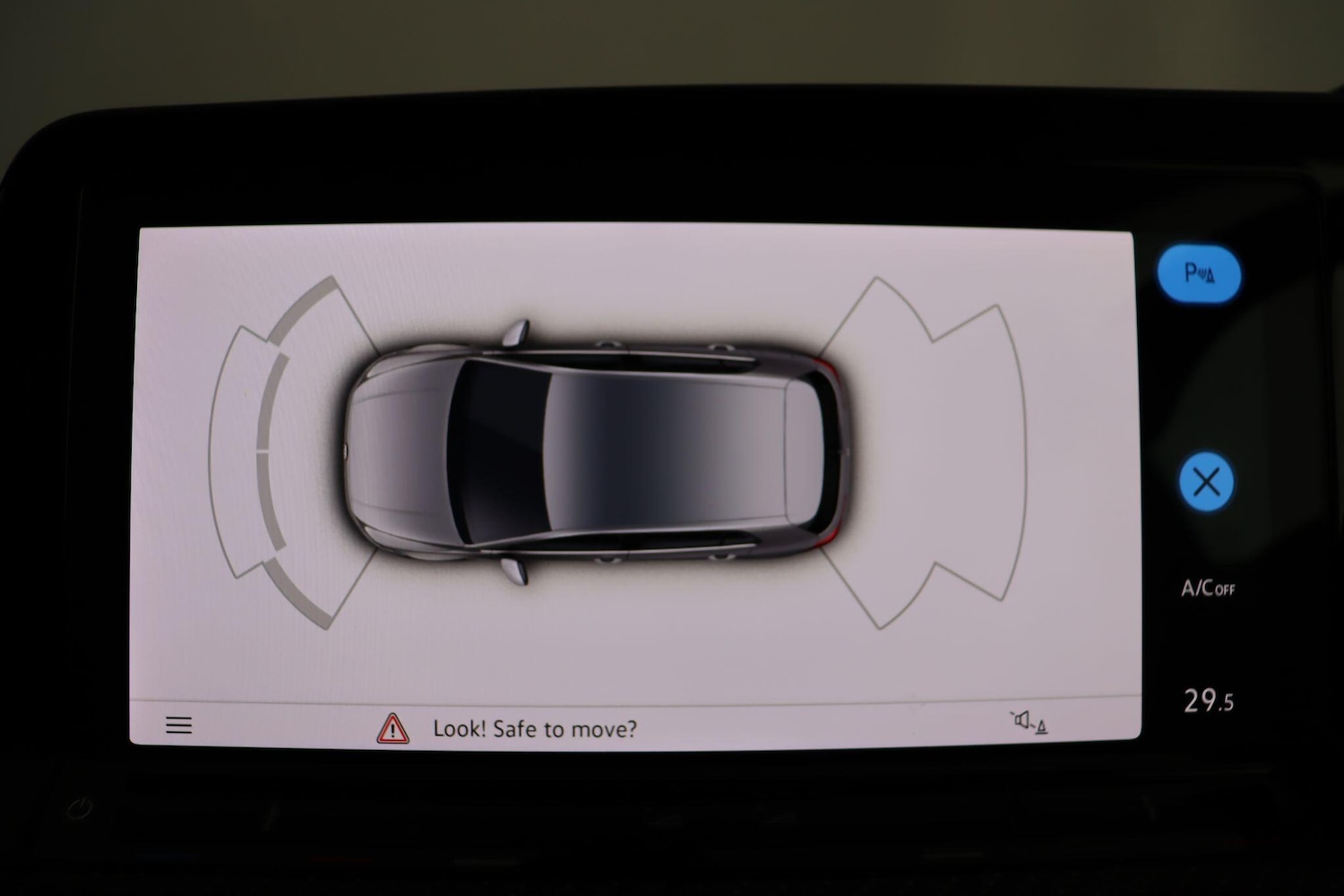 Used Volkswagen Golf 2023 for sale - 77993204: Photo 45