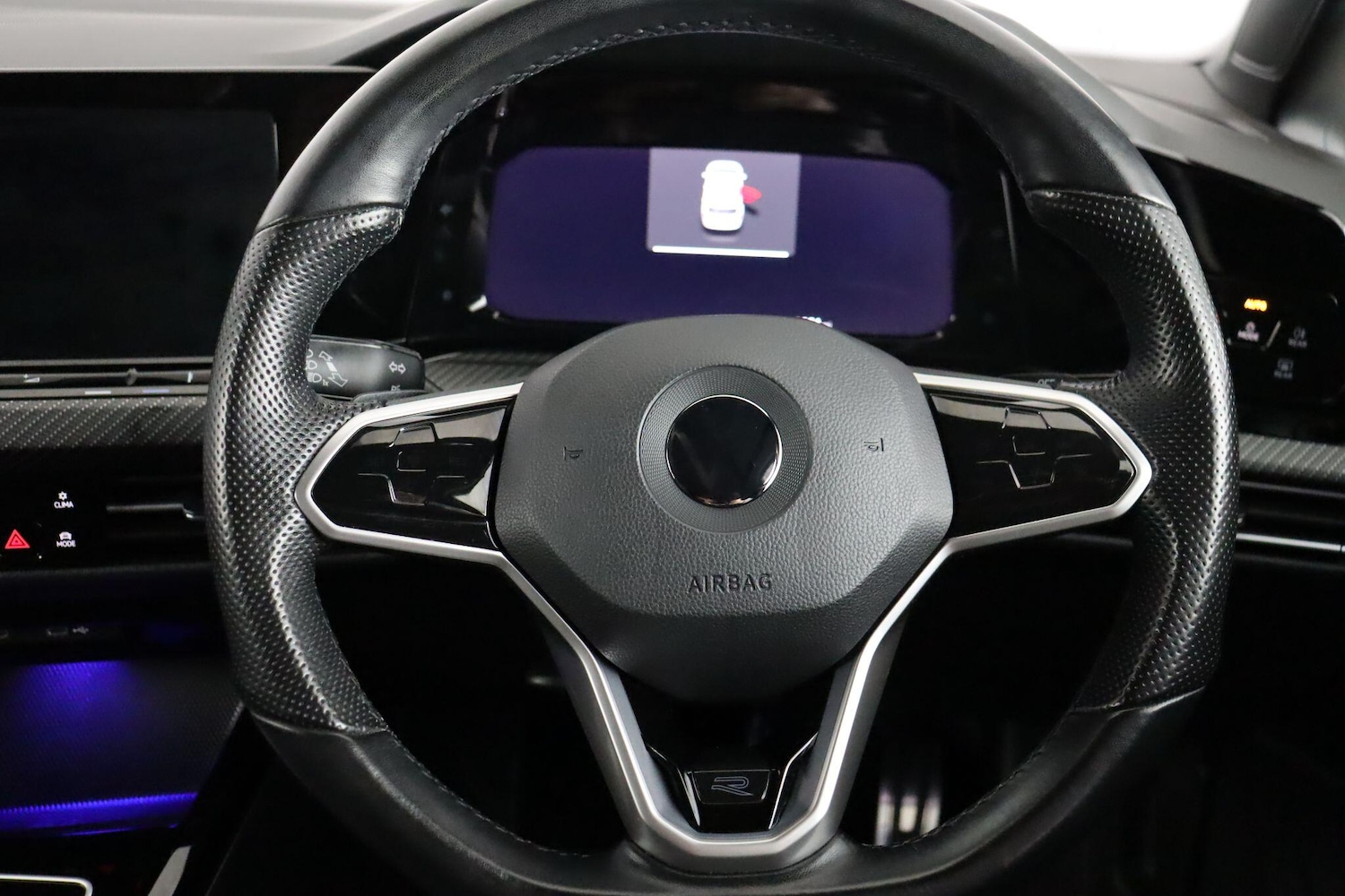 Used Volkswagen Golf 2023 for sale - 77993204: Photo 9