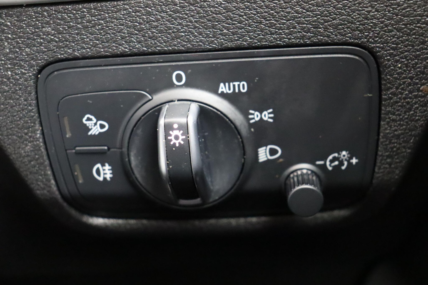 Used Audi Q2 2021 for sale - 77467898: Photo 18