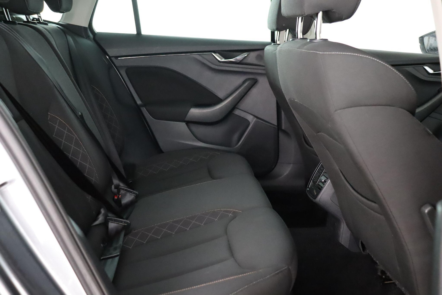 Used Skoda Kamiq 2023 for sale - 77254886: Photo 12