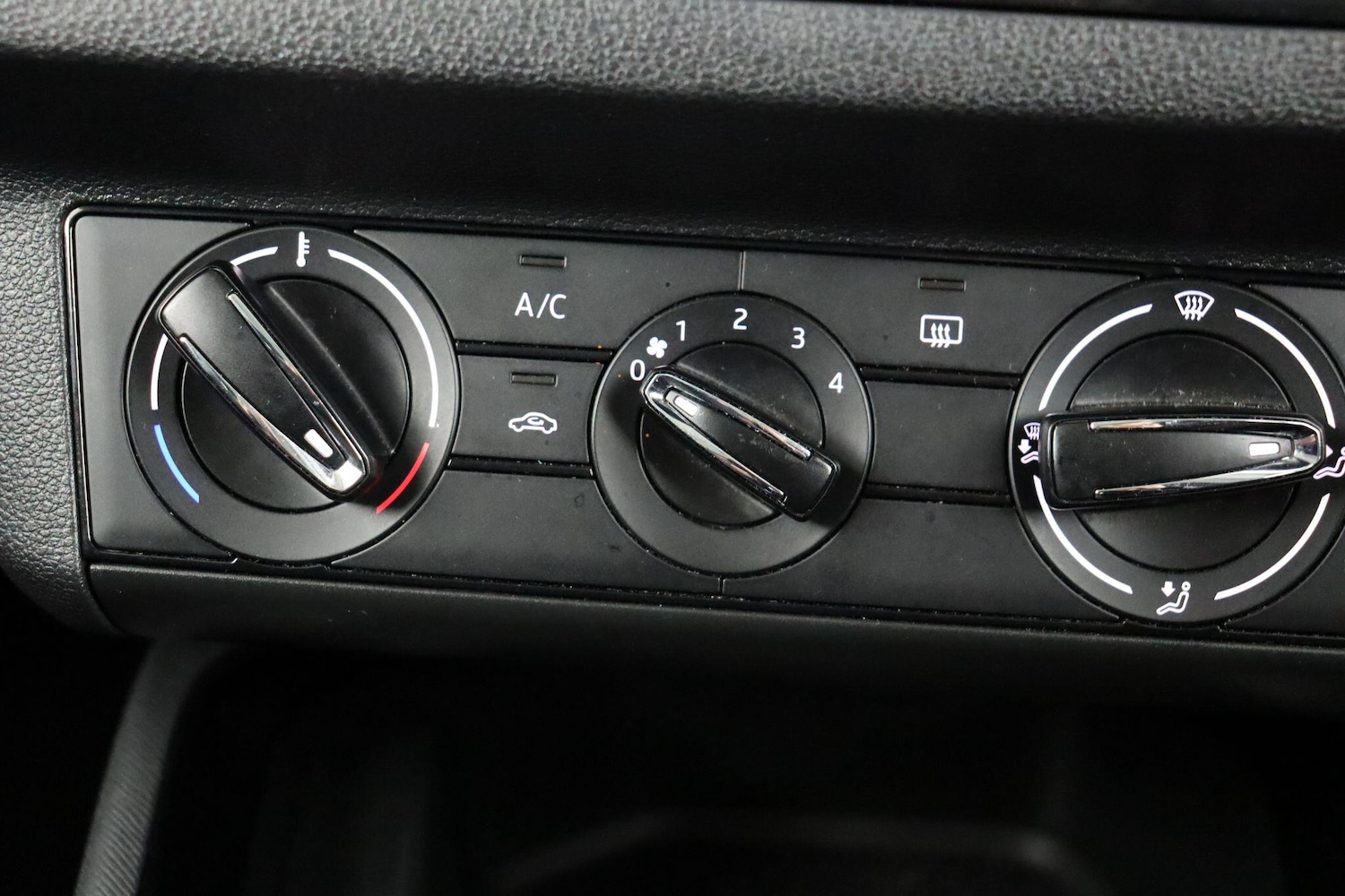 Used Skoda Kamiq 2023 for sale - 77254886: Photo 21