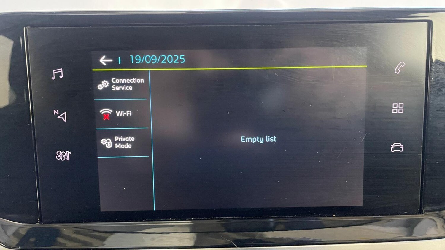 Used Peugeot E-2008 2023 for sale - 76001519: Photo 40