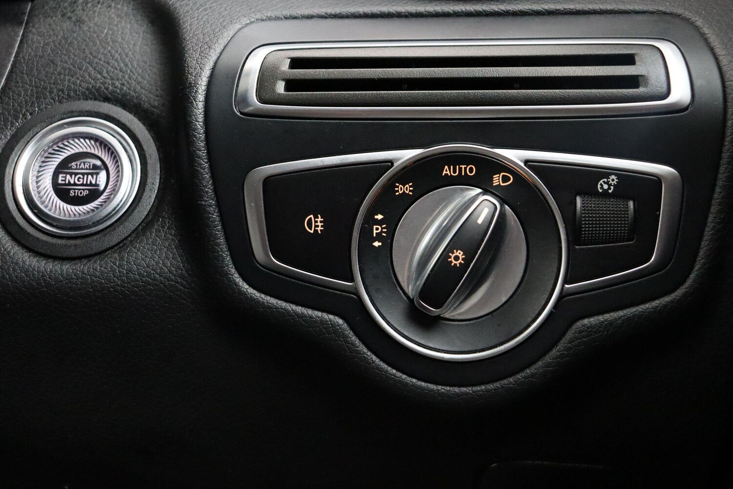 Used Mercedes-Benz C Class 2020 for sale - 77109194: Photo 22