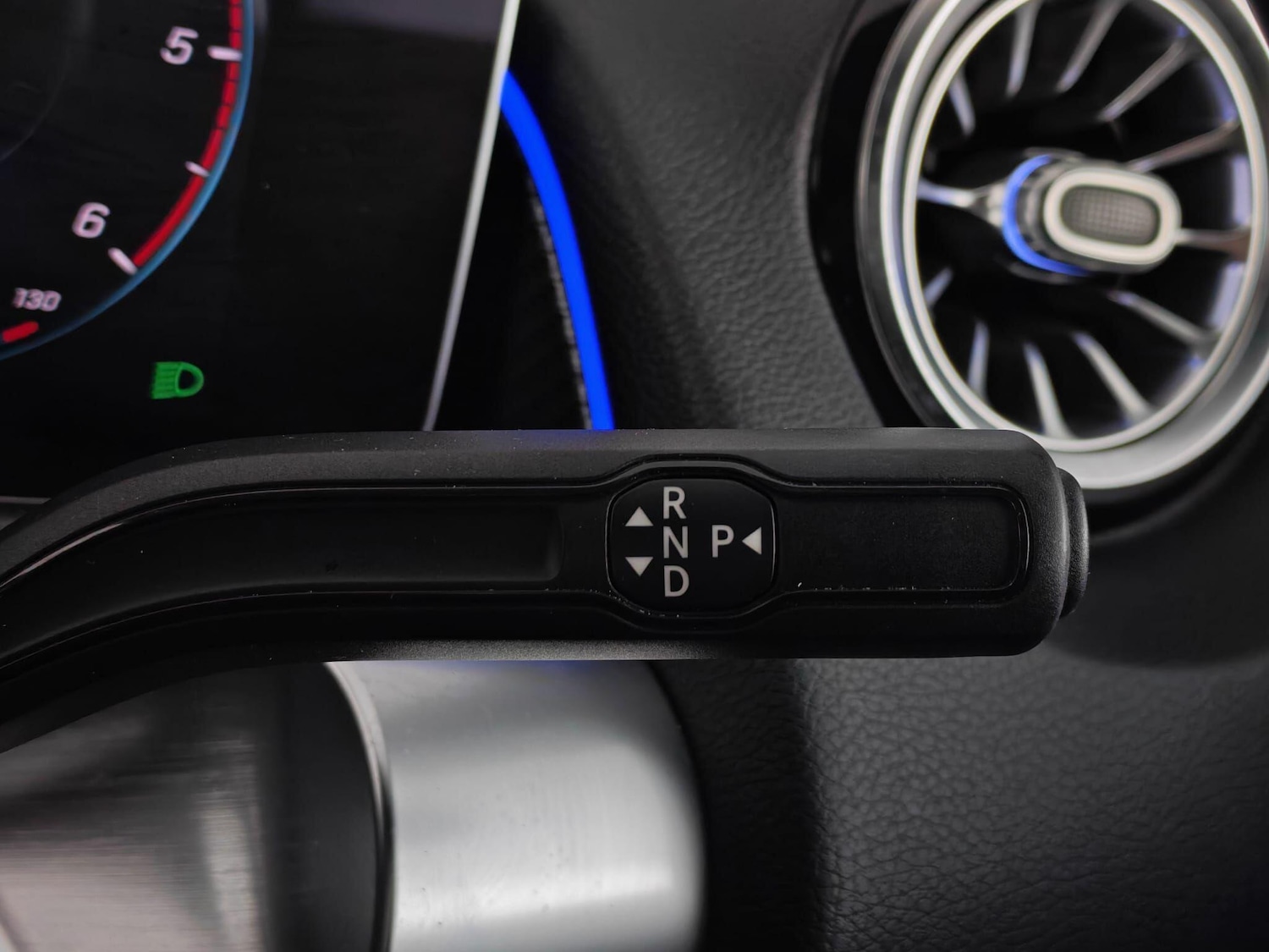 Used Mercedes-Benz GLB 2020 for sale - 76432920: Photo 19