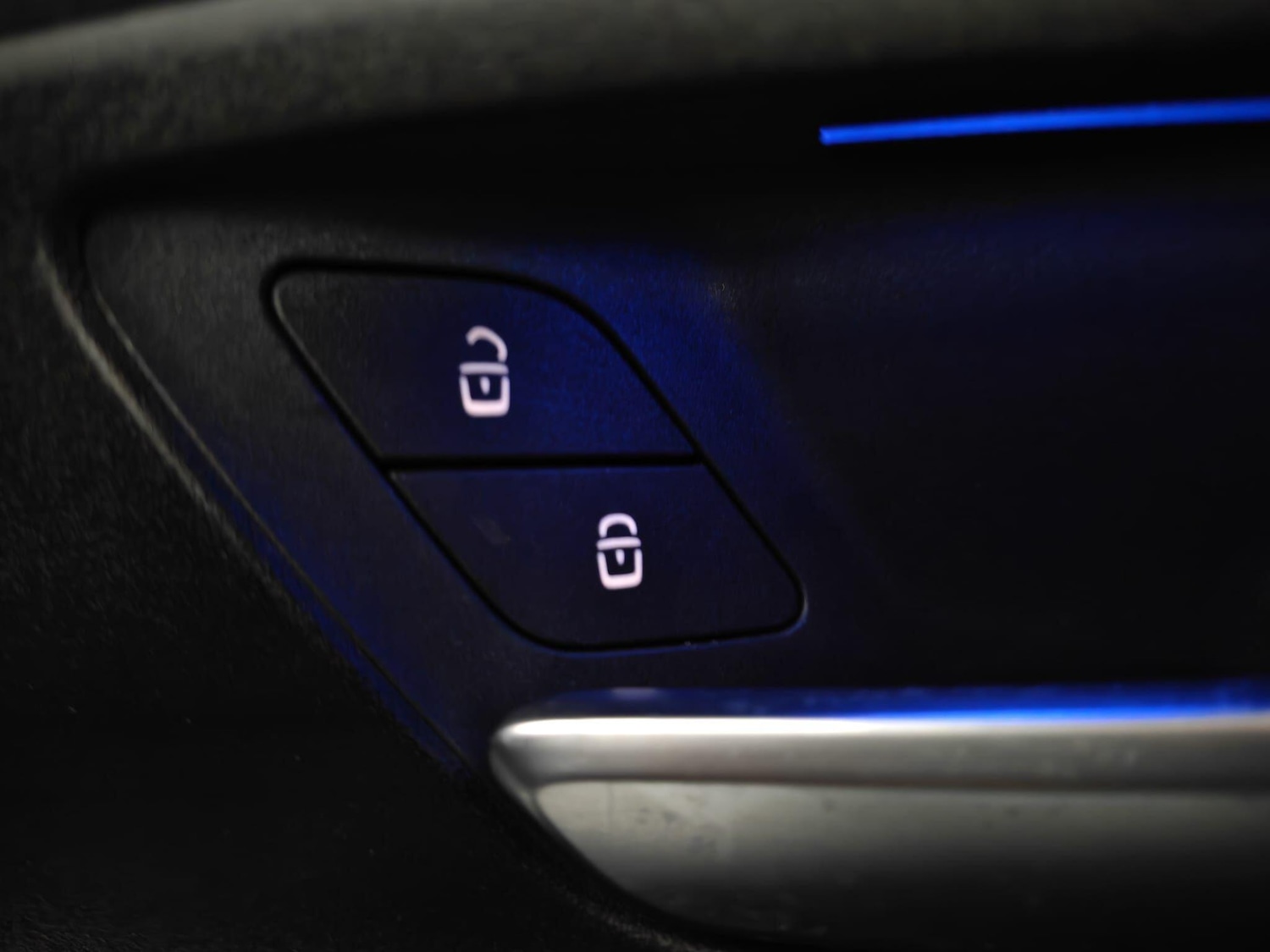 Used Mercedes-Benz GLB 2020 for sale - 76432920: Photo 22