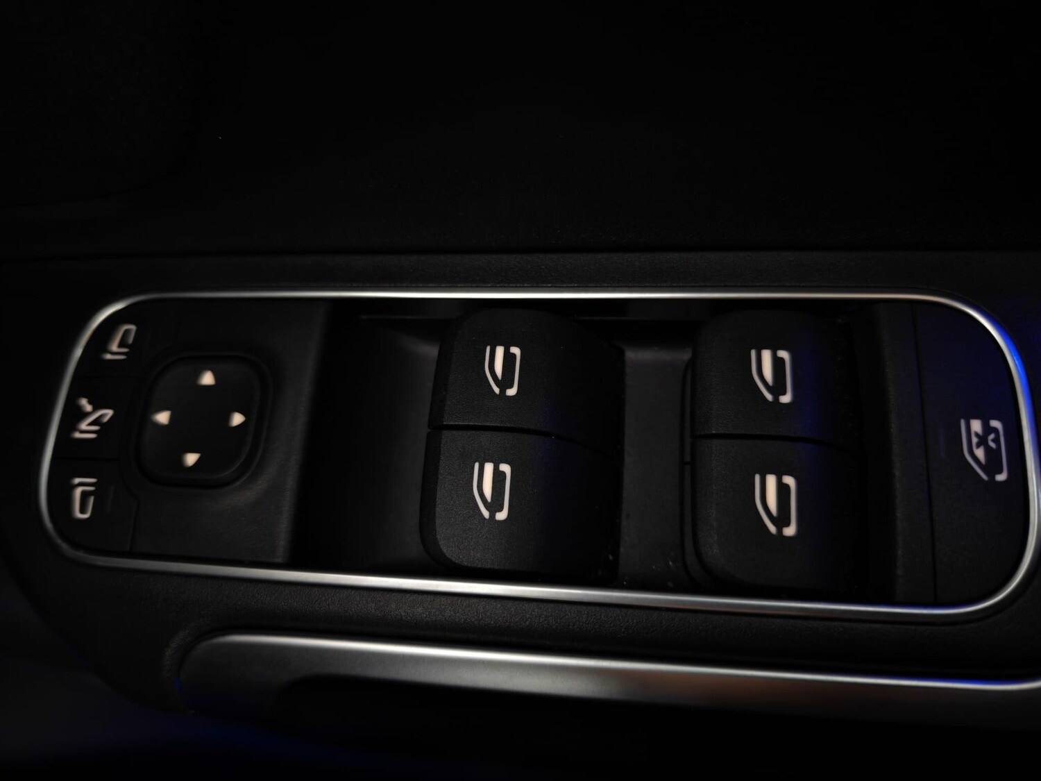 Used Mercedes-Benz GLB 2020 for sale - 76432920: Photo 23