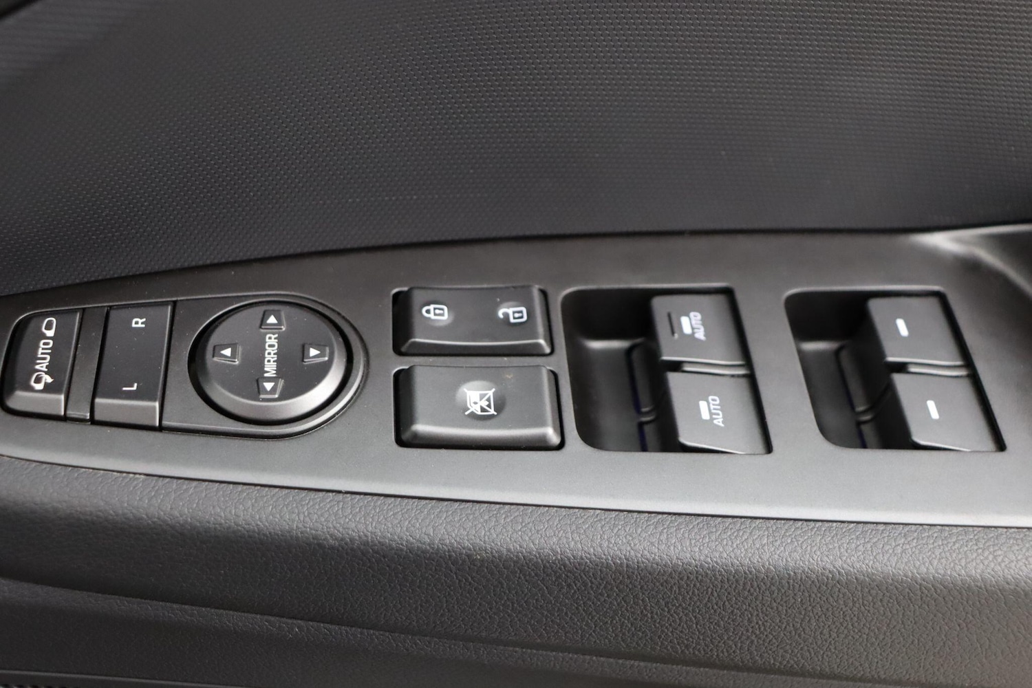 Used Hyundai IONIQ for sale - 77267686: Photo 17