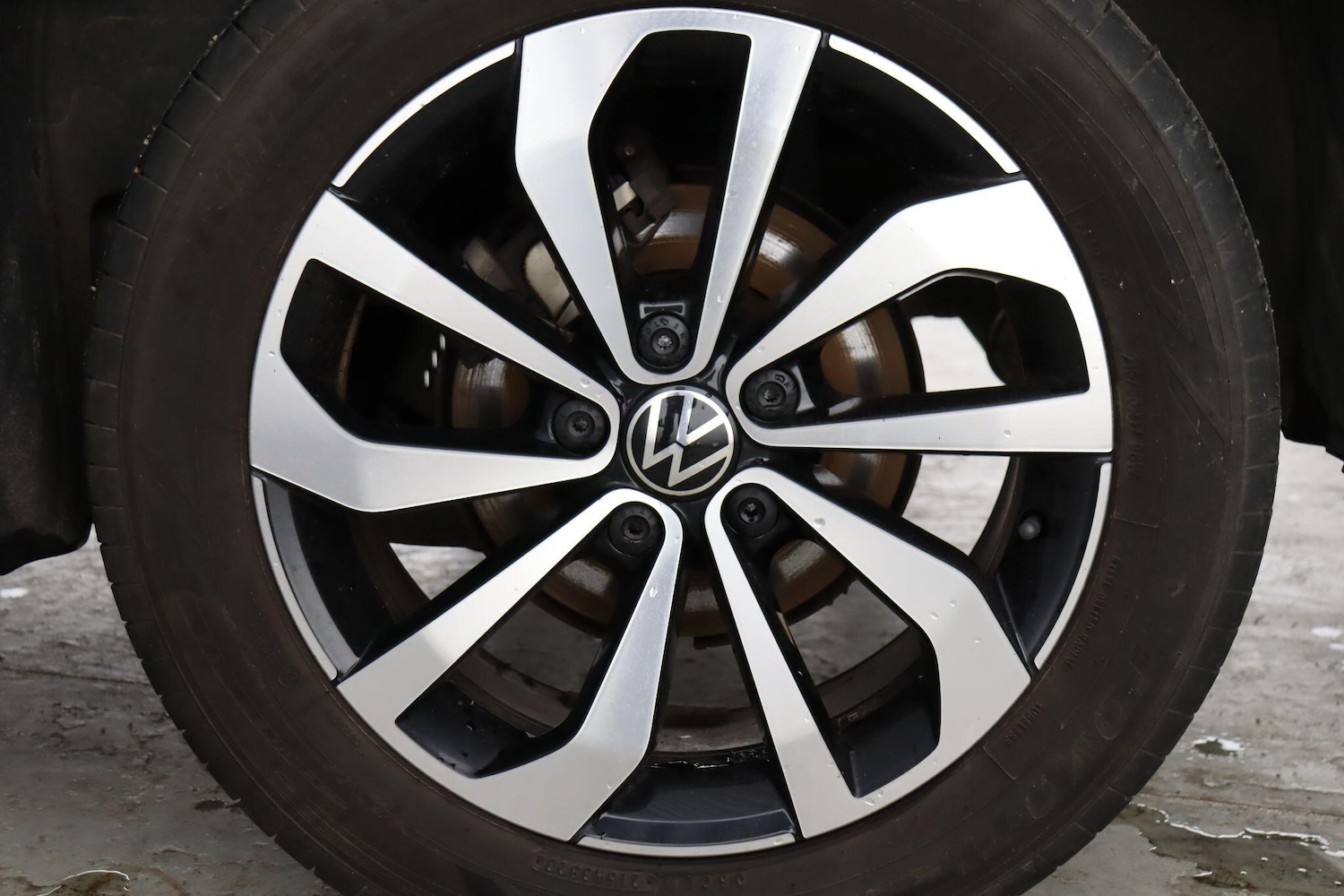 Used Volkswagen T-Roc 2023 for sale - 77926061: Photo 27