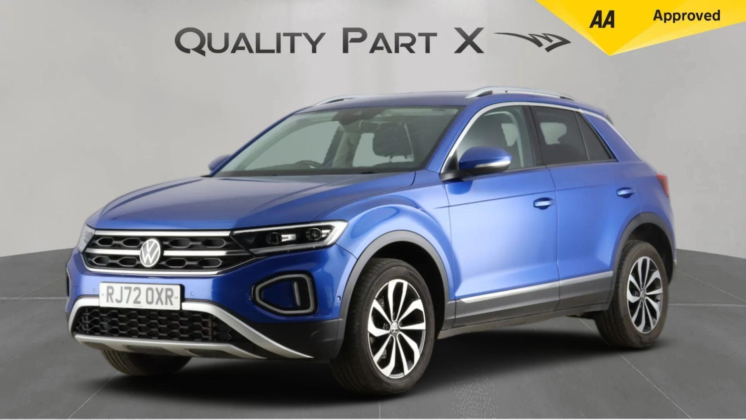 Used Volkswagen T-Roc 2023 for sale - 77926061: Photo 3
