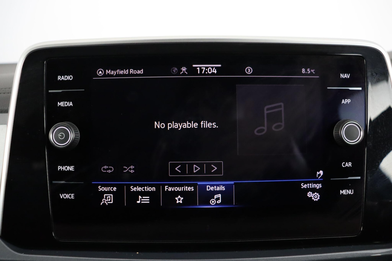 Used Volkswagen T-Roc 2023 for sale - 77926061: Photo 35