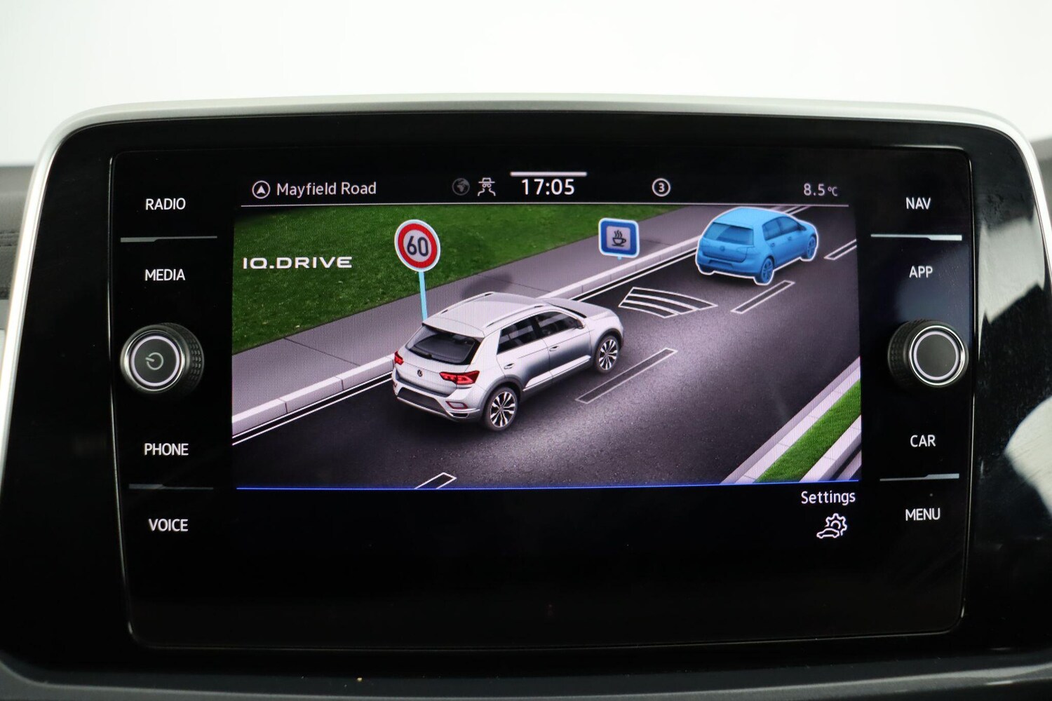 Used Volkswagen T-Roc 2023 for sale - 77926061: Photo 38