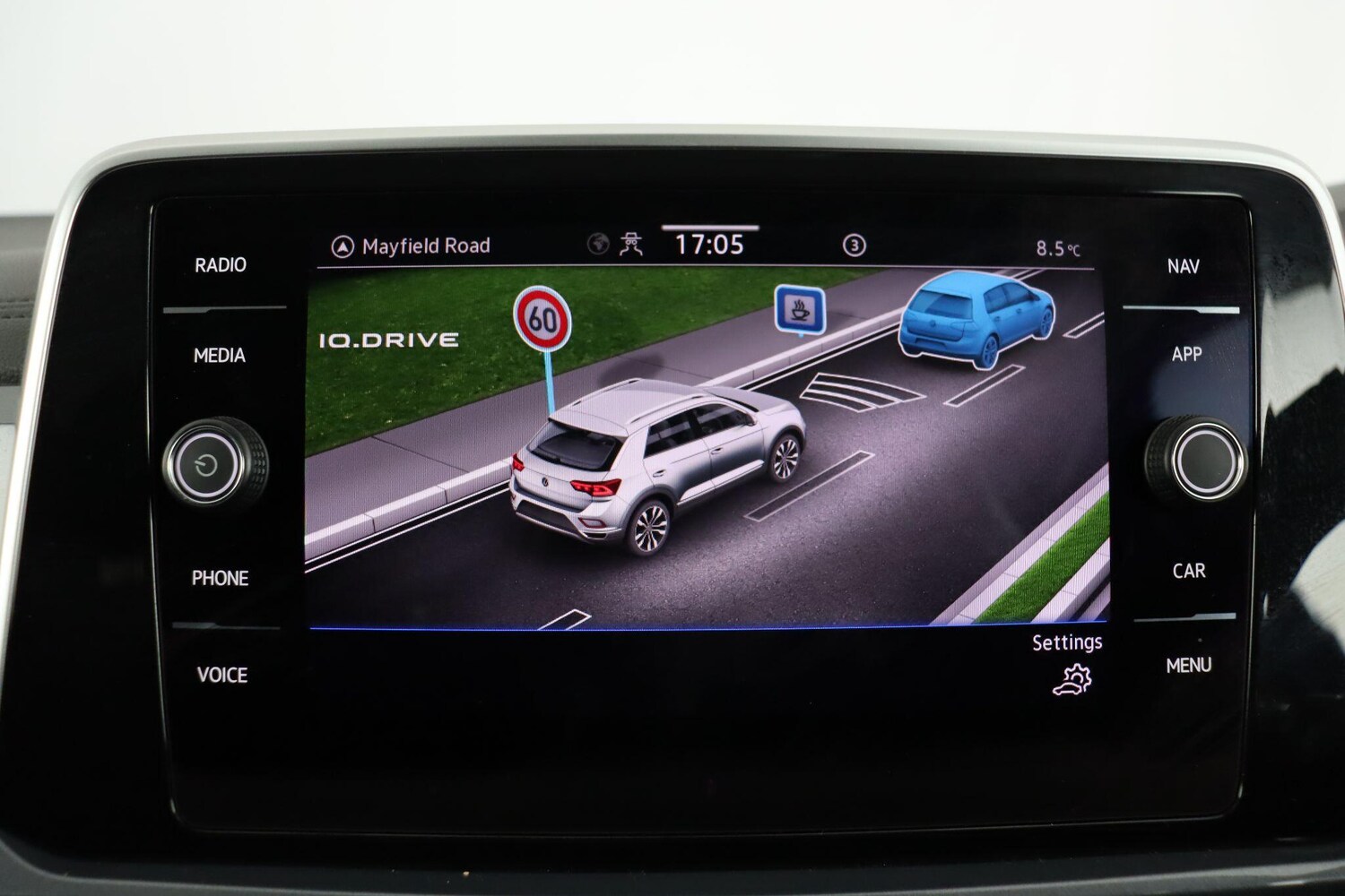 Used Volkswagen T-Roc 2023 for sale - 77926061: Photo 39