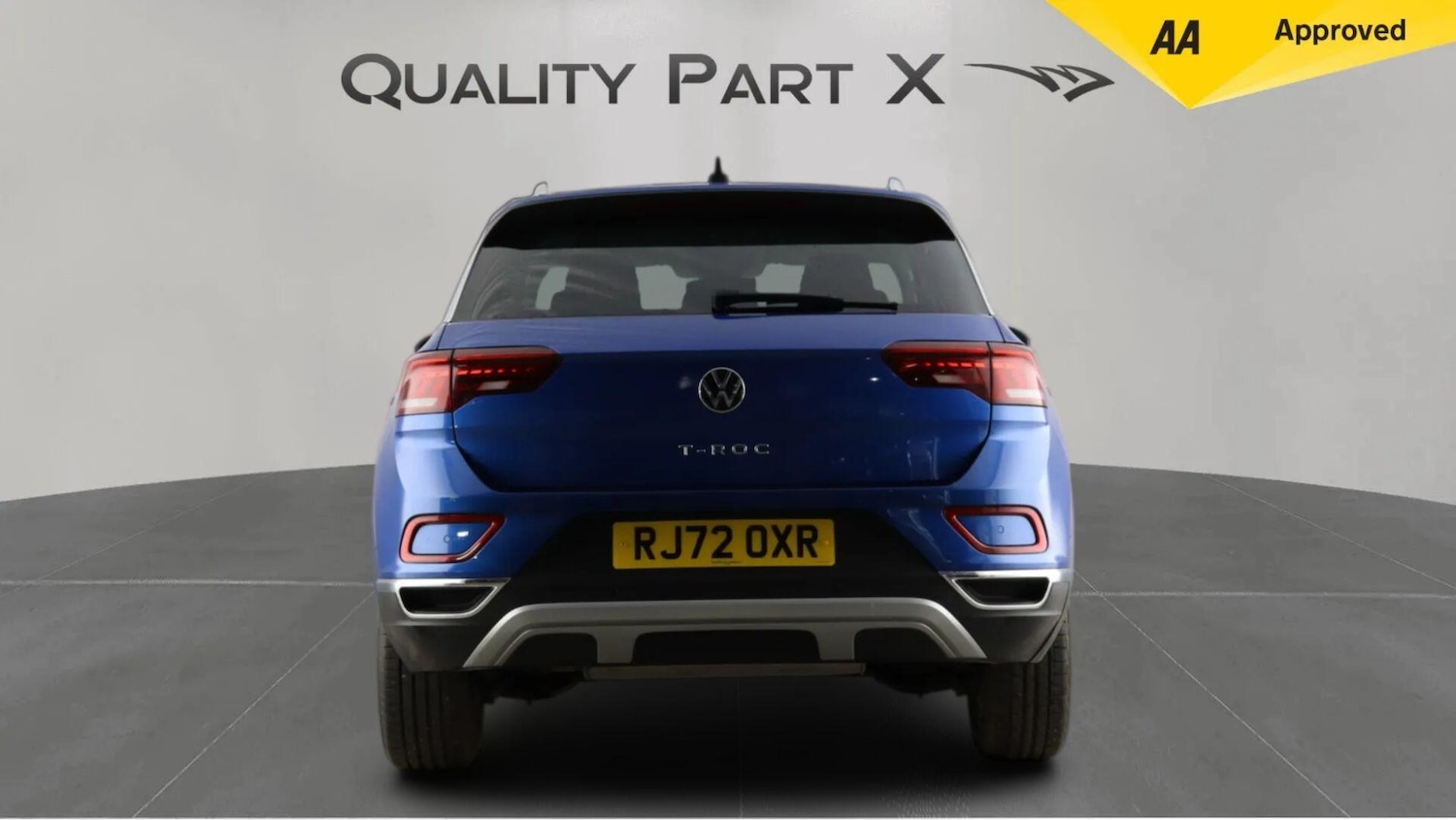 Used Volkswagen T-Roc 2023 for sale - 77926061: Photo 6