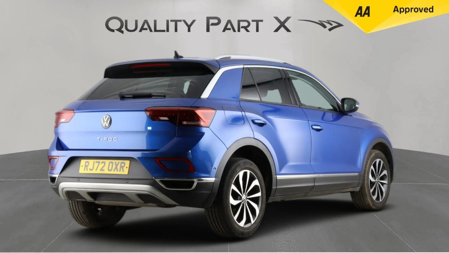 Used Volkswagen T-Roc 2023 for sale - 77926061: Photo 7