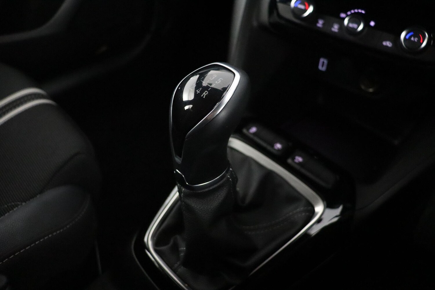 Used Vauxhall Corsa 2024 for sale - 77120107: Photo 16