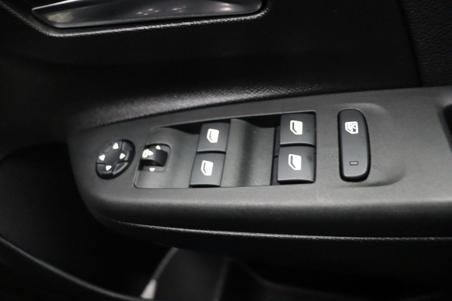 Used Vauxhall Corsa 2024 for sale - 77120107: Photo 17