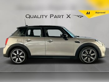 Used MINI Hatch 2023 for sale - 75578757: Photo