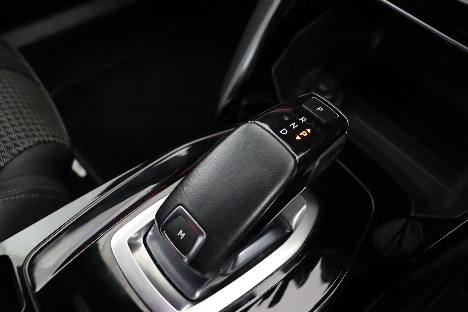 Used Peugeot 2008 2021 for sale - 77993027: Photo 16