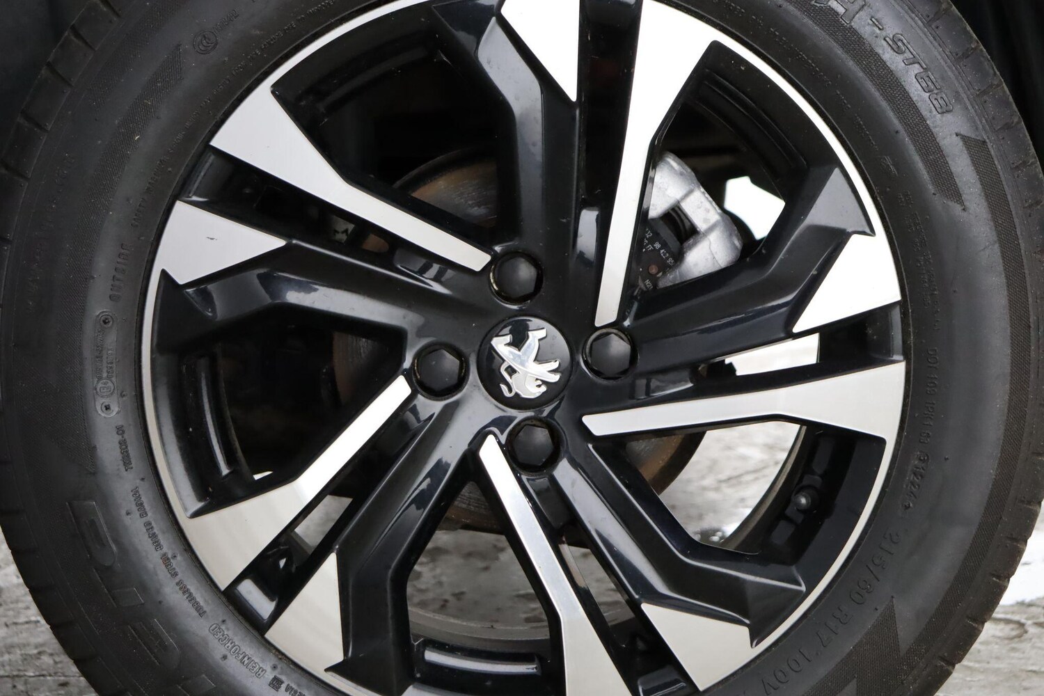 Used Peugeot 2008 2021 for sale - 77993027: Photo 28