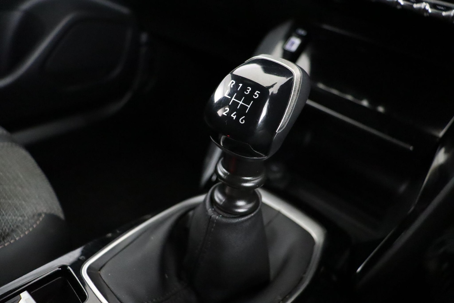 Used Peugeot 2008 2024 for sale - 77376664: Photo 16