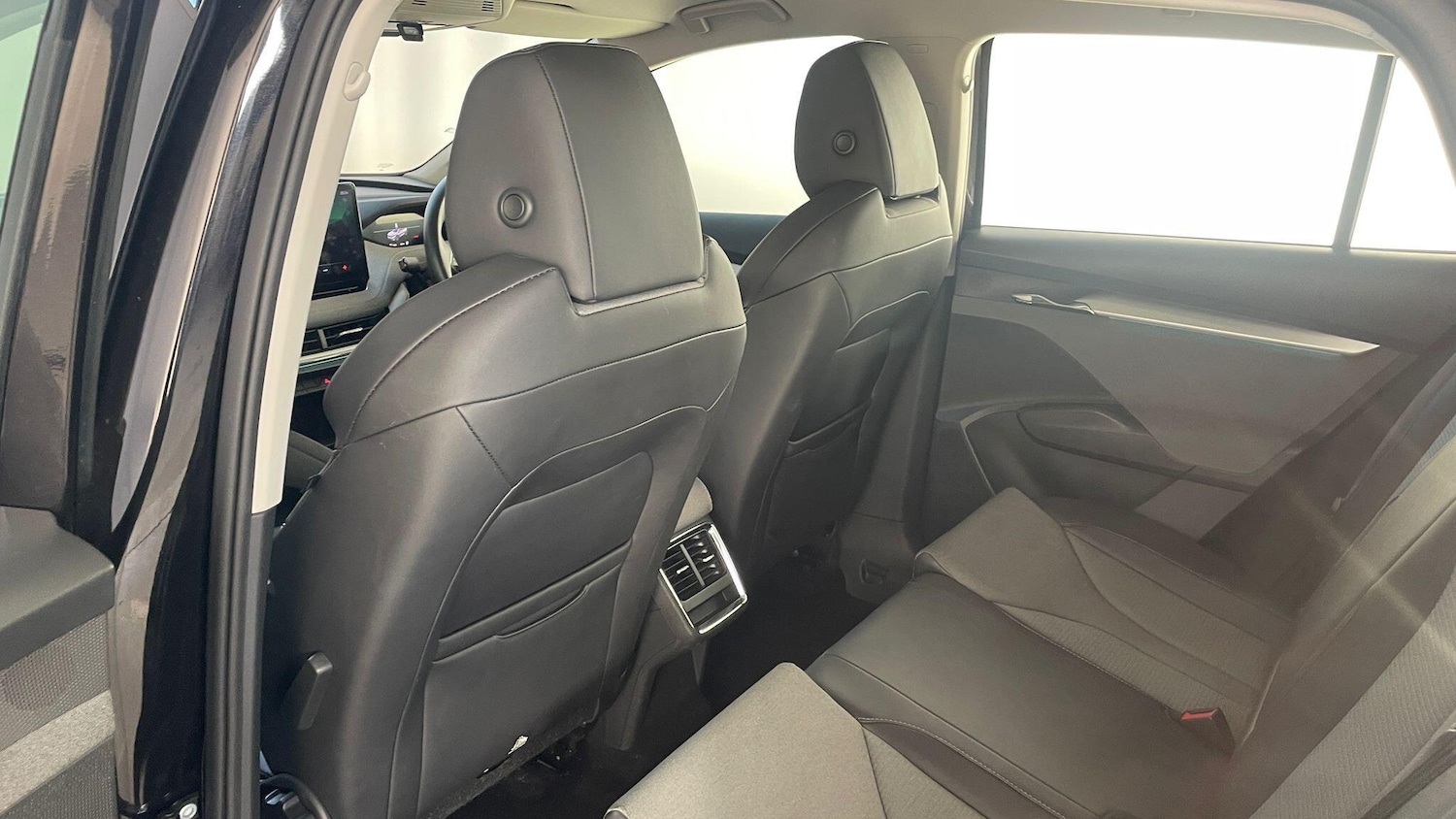 Used Skoda Enyaq 2021 for sale - 75990846: Photo 17