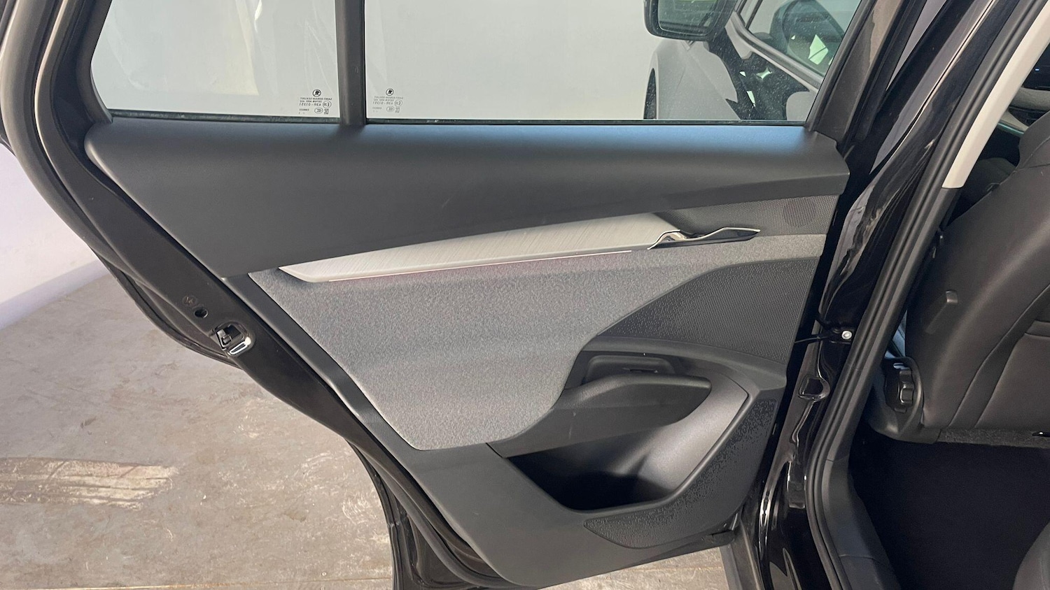 Used Skoda Enyaq 2021 for sale - 75990846: Photo 33