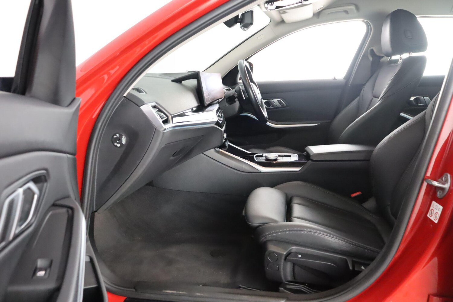 Used BMW 3 Series 2022 for sale - 76702068: Photo 11