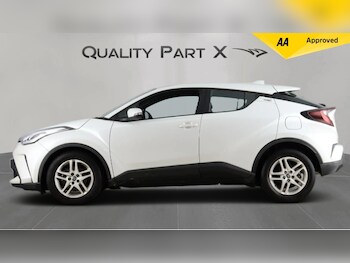 Used Toyota C-HR 2022 for sale - 77320949: Photo
