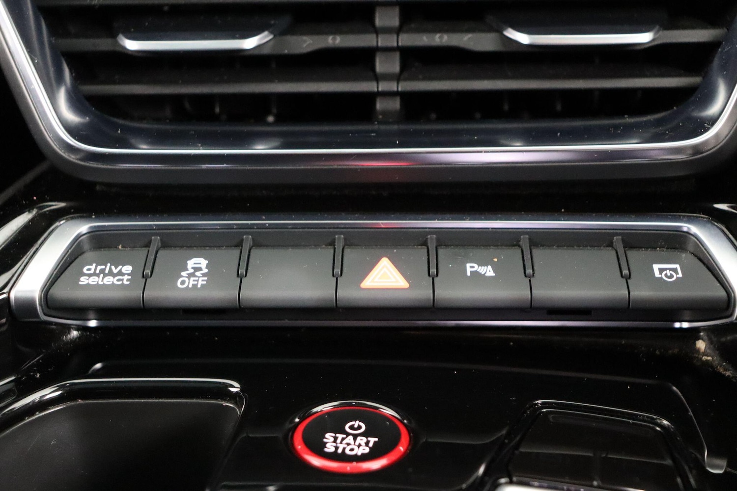 Used Audi e-tron GT 2021 for sale - 76913052: Photo 21