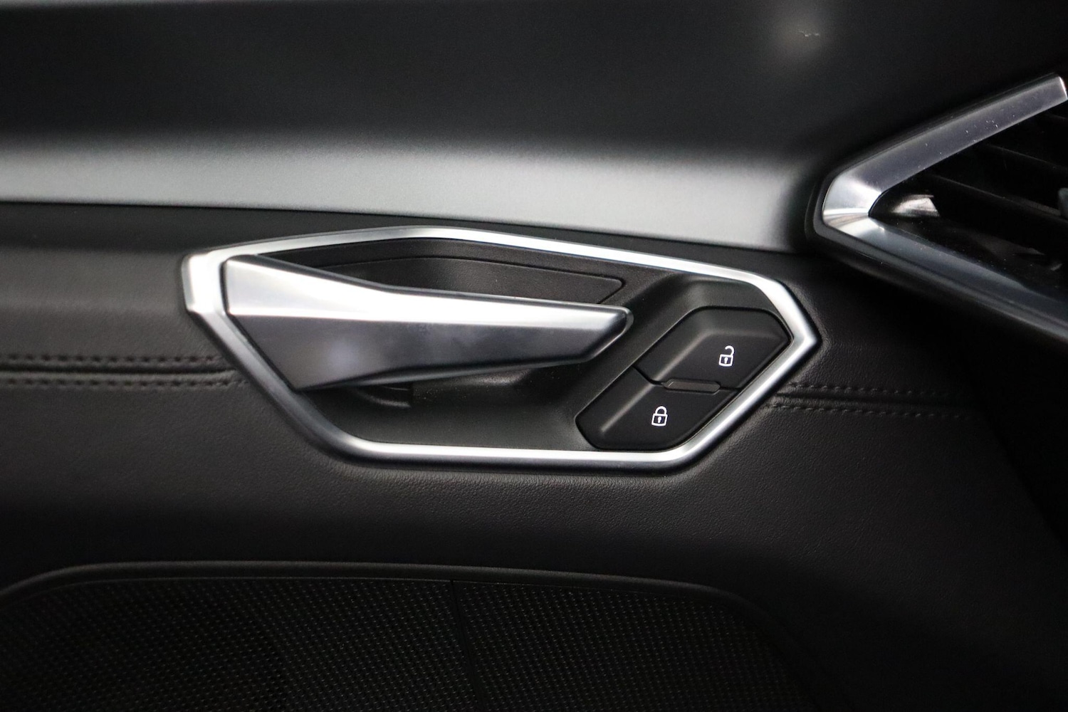 Used Audi e-tron GT 2021 for sale - 76913052: Photo 22