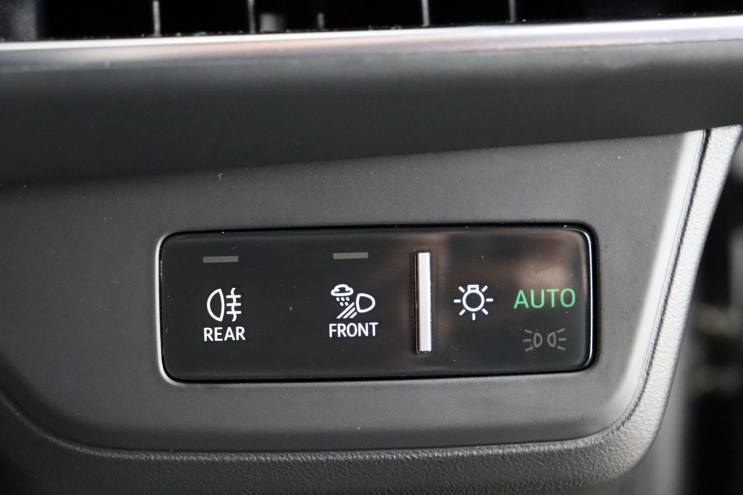 Used Audi e-tron GT 2021 for sale - 76913052: Photo 26