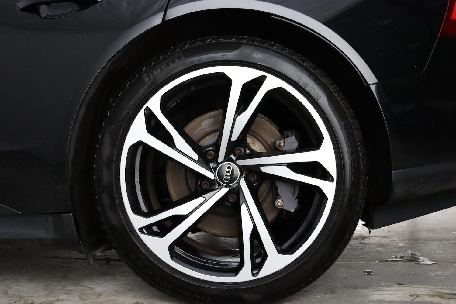 Used Audi e-tron GT 2021 for sale - 76913052: Photo 30