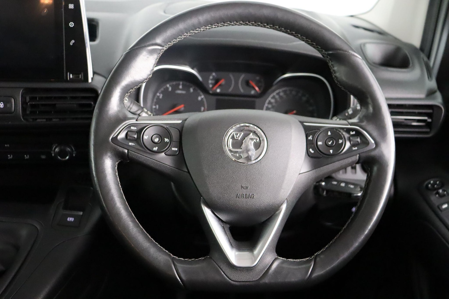 Used Vauxhall Combo Life 2022 for sale - 77066512: Photo 9