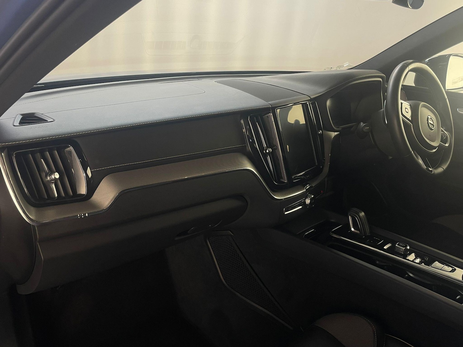 Used Volvo XC60 2019 for sale - 76072785: Photo 11