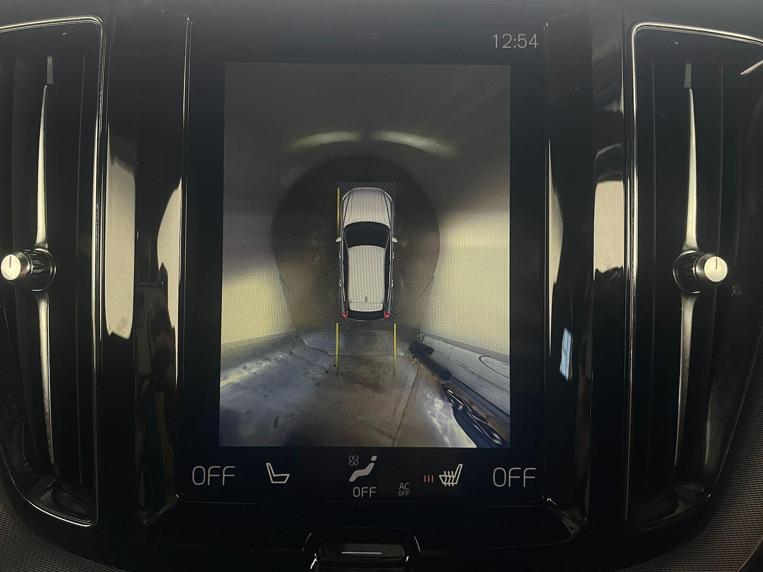 Used Volvo XC60 2019 for sale - 76072785: Photo 42