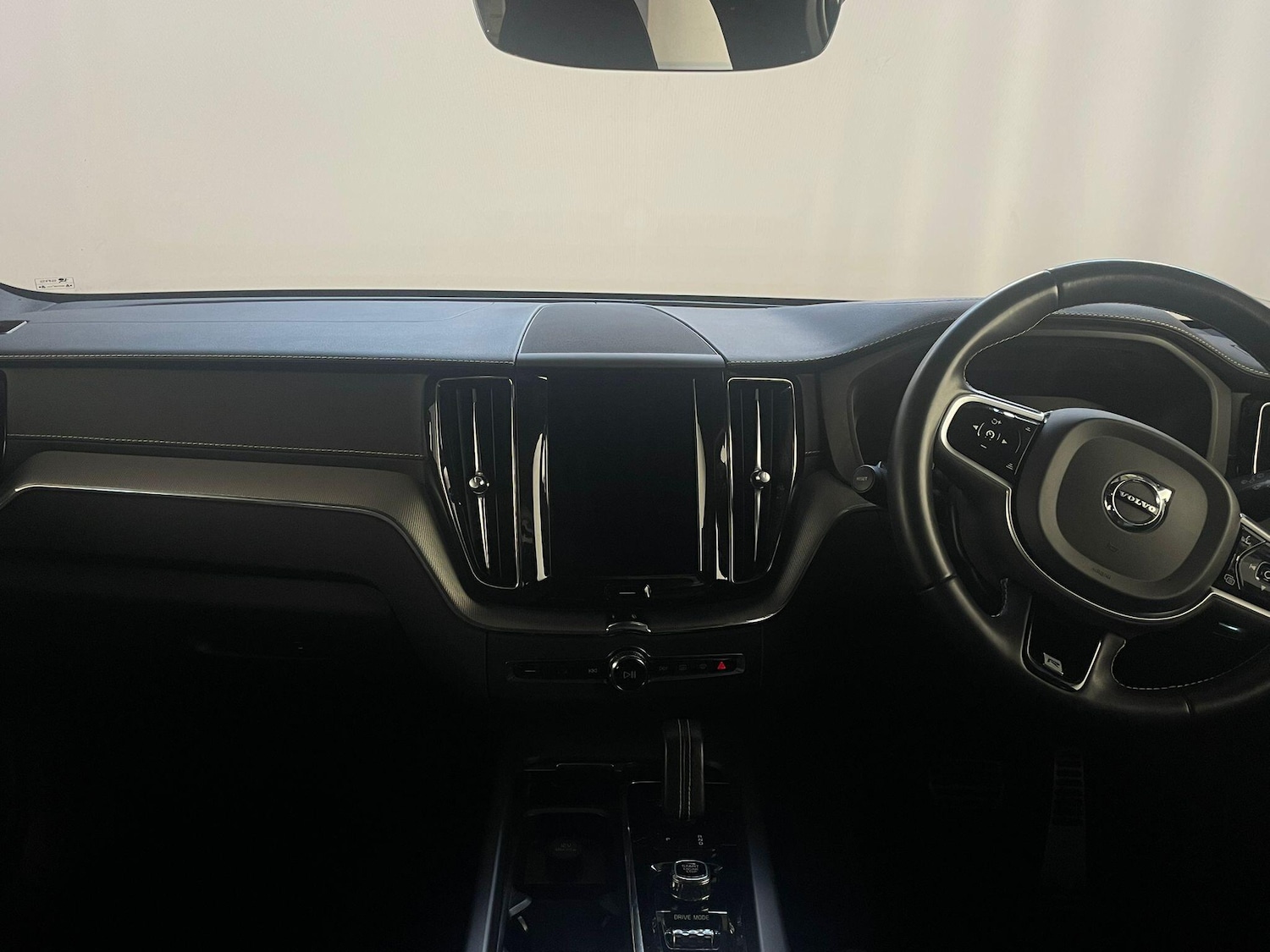 Used Volvo XC60 2019 for sale - 76072785: Photo 9