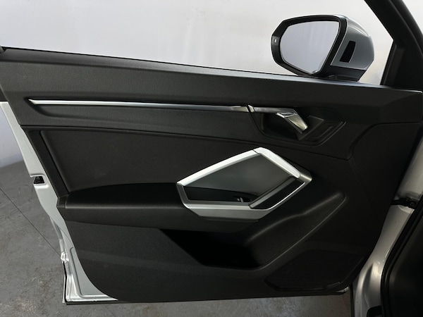 Used Audi Q3 2019 for sale - 75224621: Photo 30